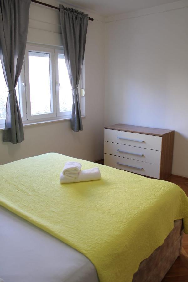 Apartments Renata Seget Donji ภายนอก รูปภาพ